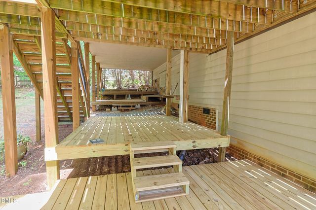 136 Windsong Drive, Pittsboro, NC 27312