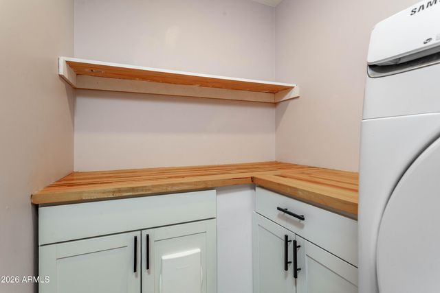 1042 W 9TH Place, Mesa, AZ 85201