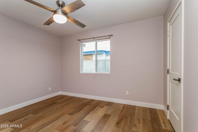 1042 W 9TH Place, Mesa, AZ 85201