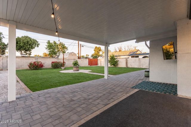 1042 W 9TH Place, Mesa, AZ 85201