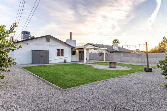 1042 W 9TH Place, Mesa, AZ 85201