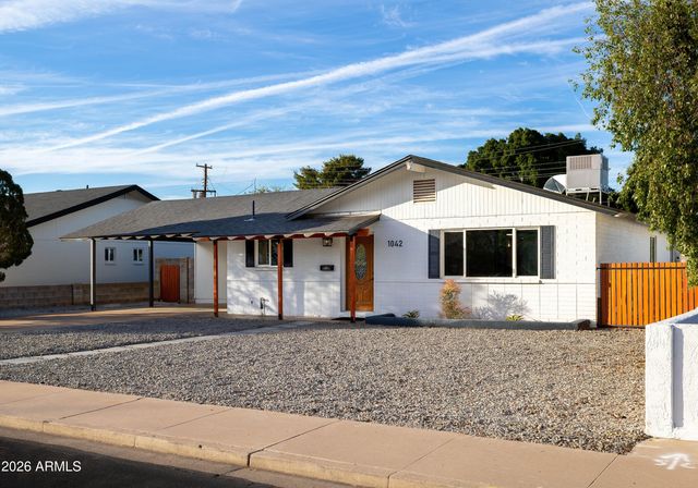 1042 W 9TH Place, Mesa, AZ 85201