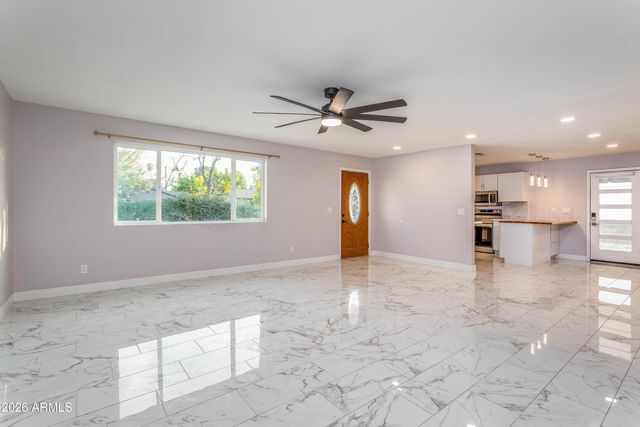 1042 W 9TH Place, Mesa, AZ 85201