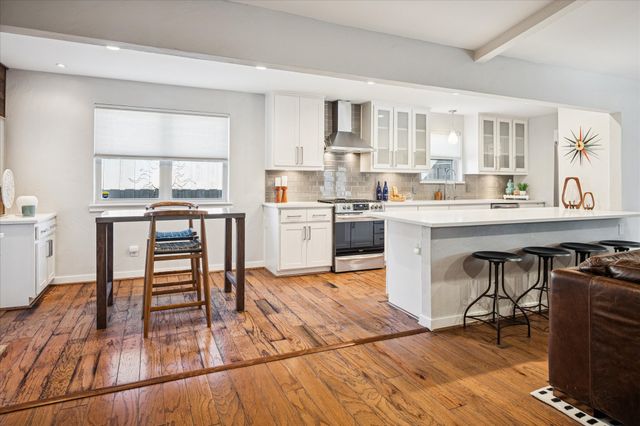 4877 Fallon Place, Dallas, TX 75227