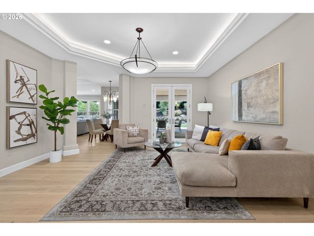 20 Sw 111TH Ter, Portland, OR 97225