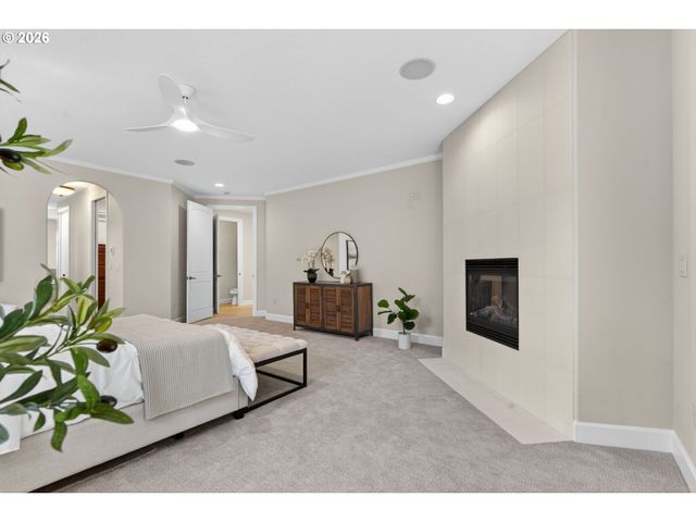20 Sw 111TH Ter, Portland, OR 97225