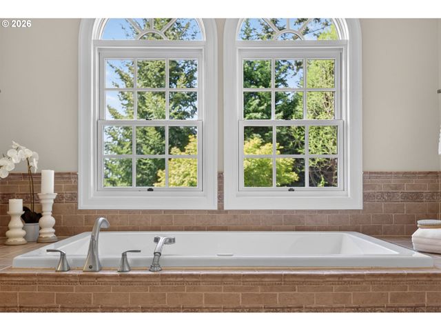 20 Sw 111TH Ter, Portland, OR 97225