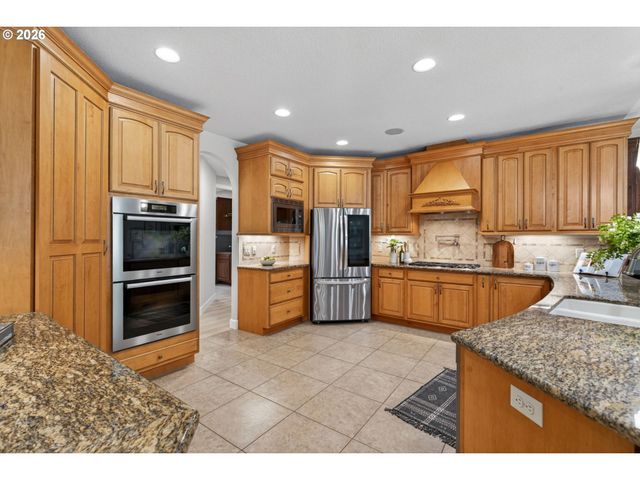 20 Sw 111TH Ter, Portland, OR 97225