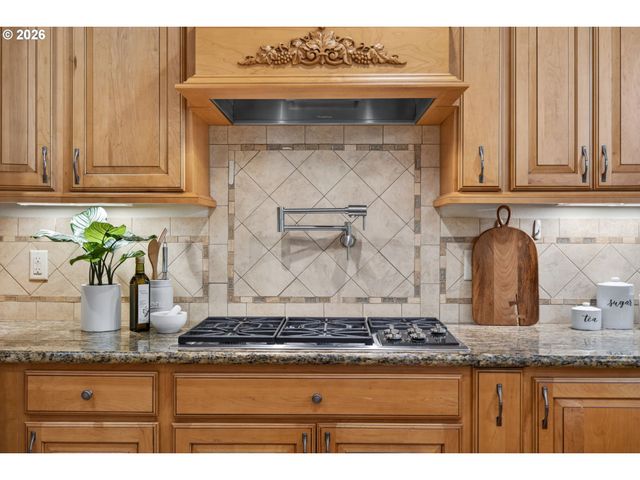 20 Sw 111TH Ter, Portland, OR 97225