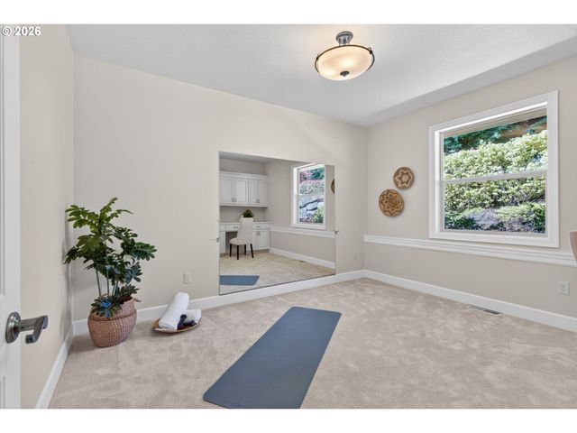 20 Sw 111TH Ter, Portland, OR 97225