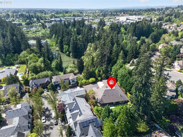 20 Sw 111TH Ter, Portland, OR 97225