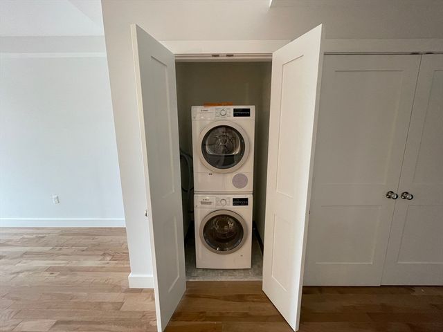 50 Hichborn St 503, Boston, MA 02135