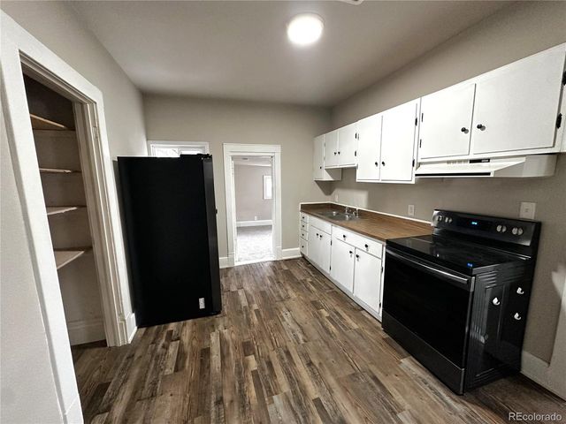 672 4th St, Limon, CO 80828