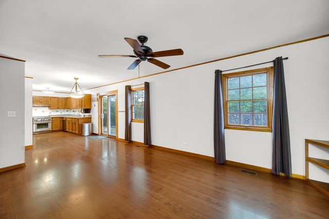 1472 Carriage Lane, Lake Villa, IL 60046