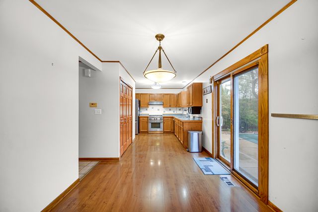 1472 Carriage Lane, Lake Villa, IL 60046