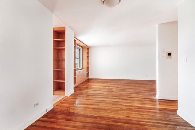 525 W 236th Street 6A, Bronx, NY 10463