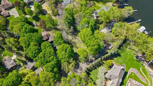 1373 Rest Point Road, Orono, MN 55364
