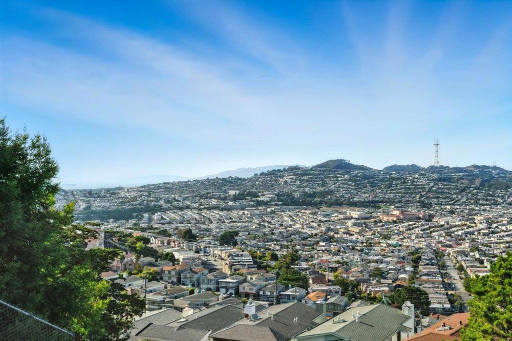 46 Caroline Way, Daly City, CA 94014