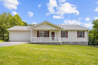 491 Hopkins Cemetery Road, Lily, KY 40740