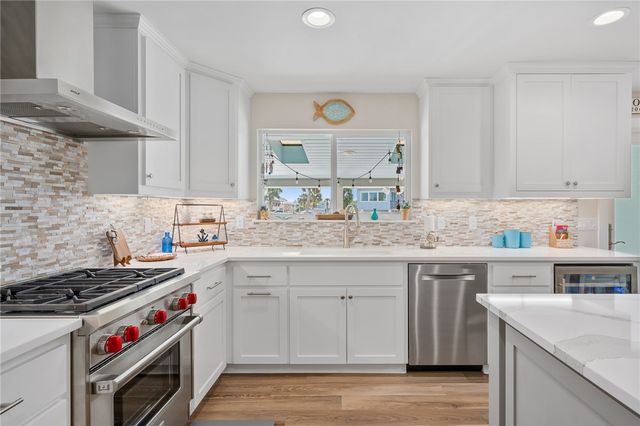 6 Flamingo, Rockport, TX 78382