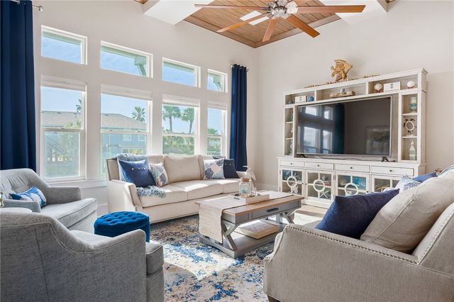 6 Flamingo, Rockport, TX 78382