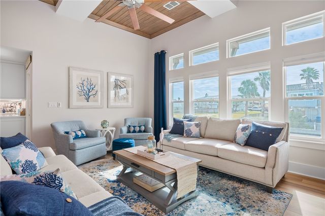 6 Flamingo, Rockport, TX 78382