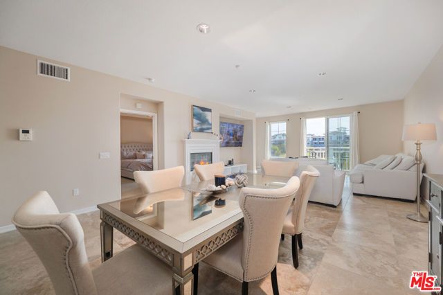 1542 Seabridge Lane, Oxnard, CA 93035