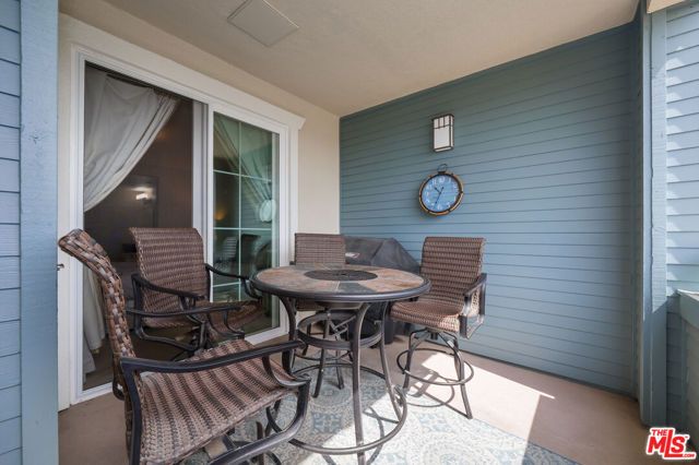 1542 Seabridge Lane, Oxnard, CA 93035