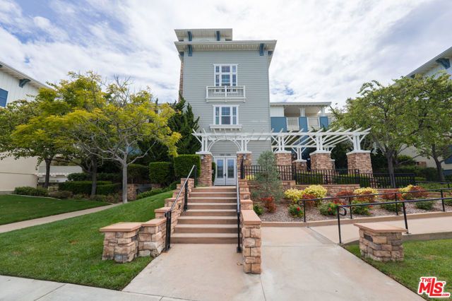 1542 Seabridge Lane, Oxnard, CA 93035