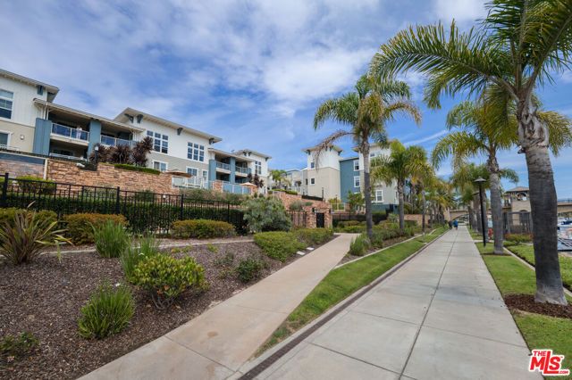 1542 Seabridge Lane, Oxnard, CA 93035