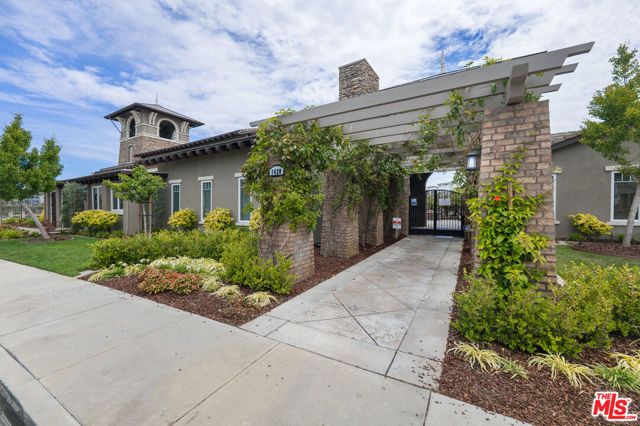 1542 Seabridge Lane, Oxnard, CA 93035