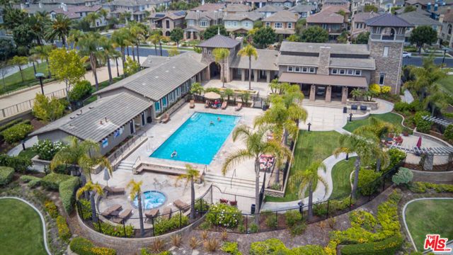 1542 Seabridge Lane, Oxnard, CA 93035