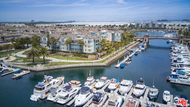1542 Seabridge Lane, Oxnard, CA 93035