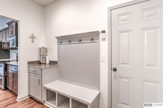 6013 S 193 Avenue, Omaha, NE 68135