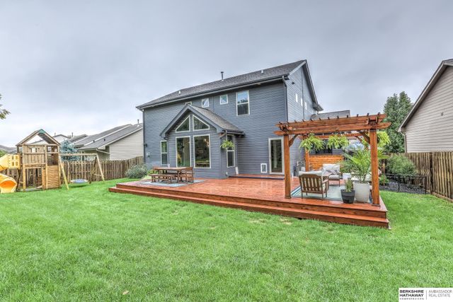 6013 S 193 Avenue, Omaha, NE 68135