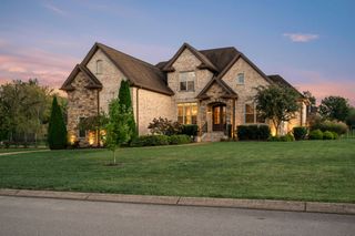 213 Laycrest Dr, Mount Juliet, TN 37122