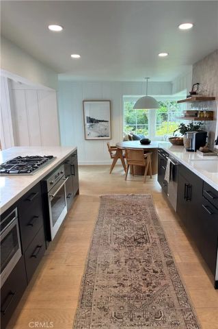 843 La Vista Drive, Laguna Beach, CA 92651