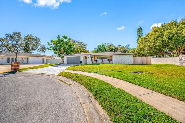 1932 ORO COURT, Clearwater, FL 33764