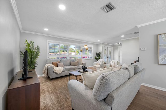 1932 ORO COURT, Clearwater, FL 33764