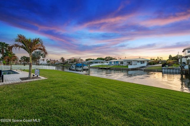 2395 Brookside Way, Indialantic, FL 32903