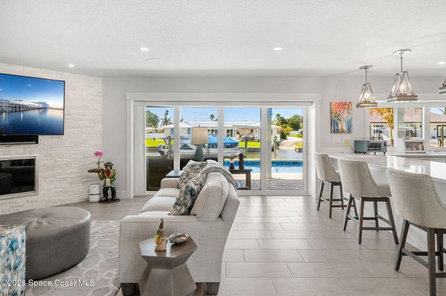 2395 Brookside Way, Indialantic, FL 32903