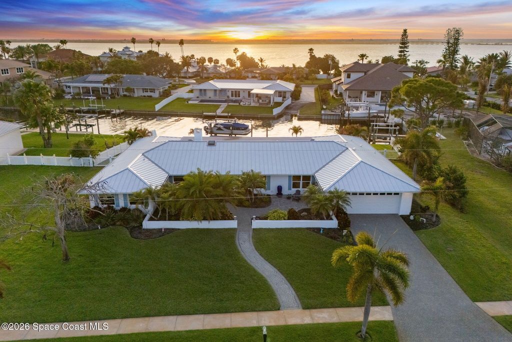 2395 Brookside Way, Indialantic, FL 32903
