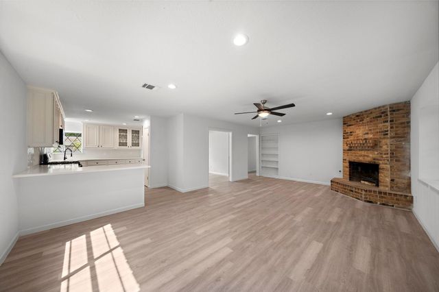 2526 Nightowl Trail, Spring, TX 77373