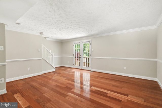 310 SHADY GLEN DR, Capitol Heights, MD 20743