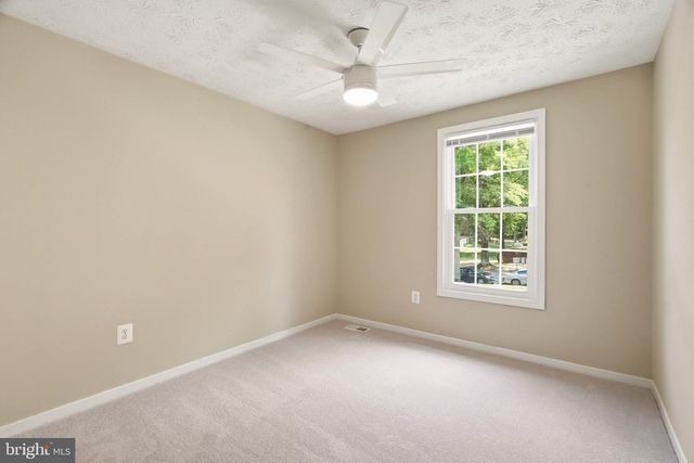 310 SHADY GLEN DR, Capitol Heights, MD 20743