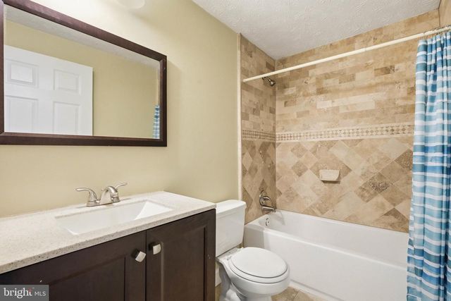 310 SHADY GLEN DR, Capitol Heights, MD 20743