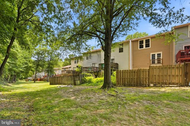 310 SHADY GLEN DR, Capitol Heights, MD 20743