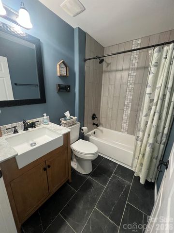 4851 Summerside Drive, Lake Wylie, SC 29710