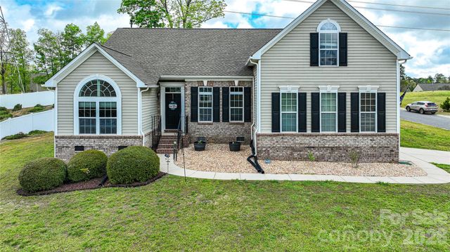4851 Summerside Drive, Lake Wylie, SC 29710