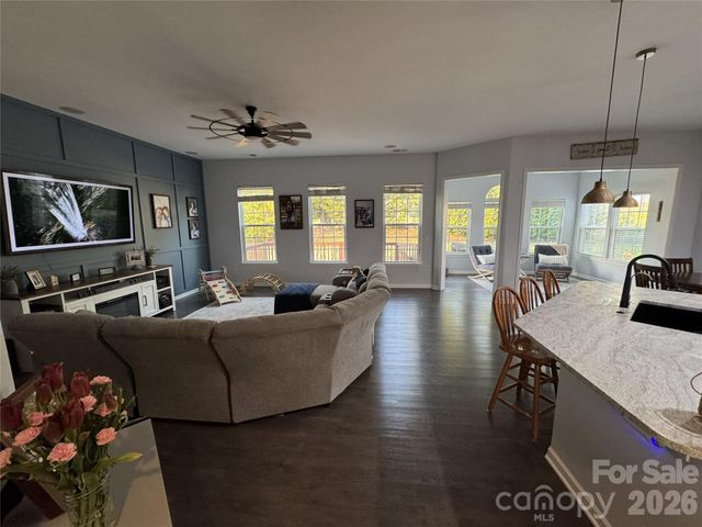 4851 Summerside Drive, Lake Wylie, SC 29710